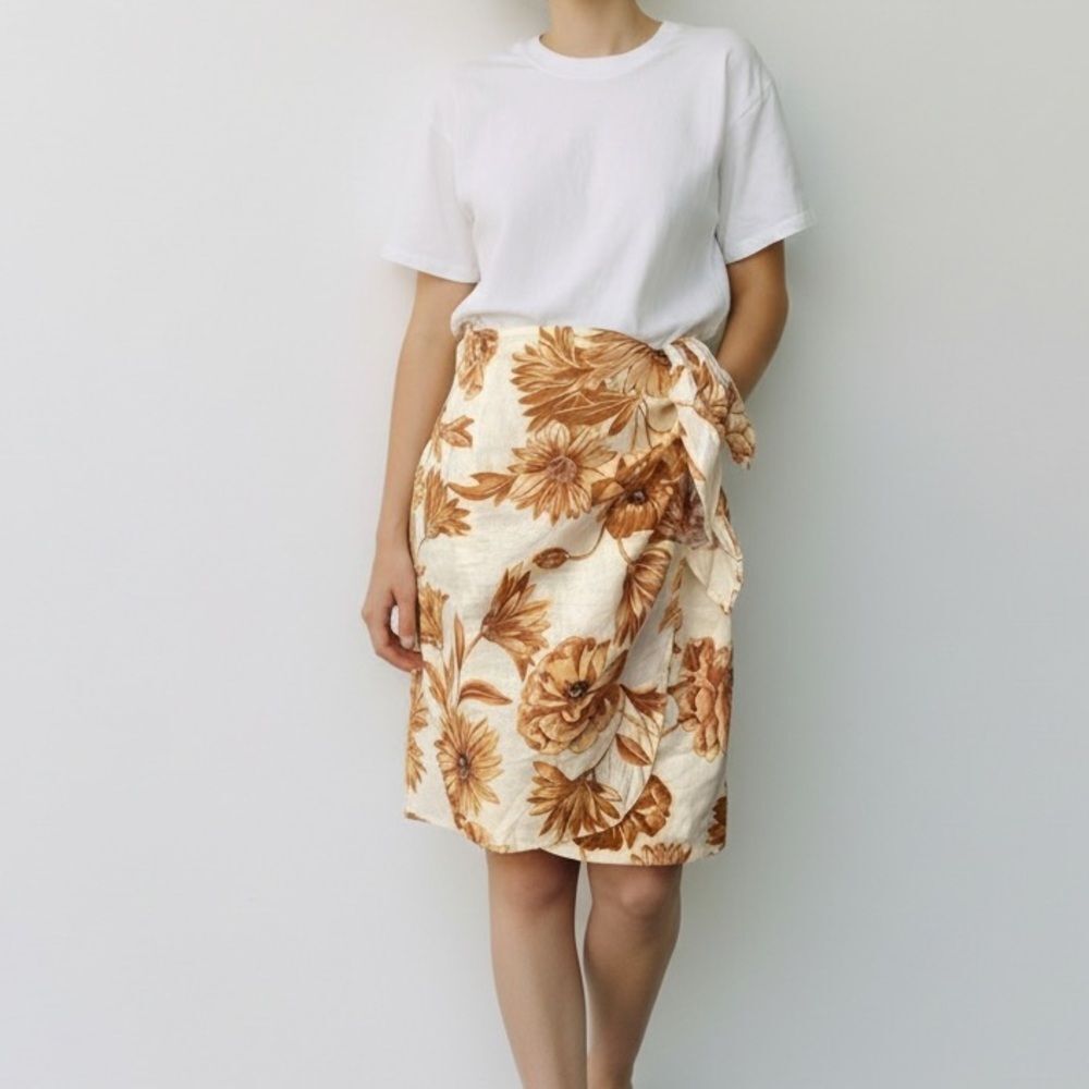 Vintage Jones New York 100% Linen Floral Print Wrap Skirt in Size 10